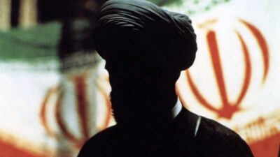 İran yönetiminin en üst kademesinde tarihi bir değişim yaşanıyor. Ülkenin