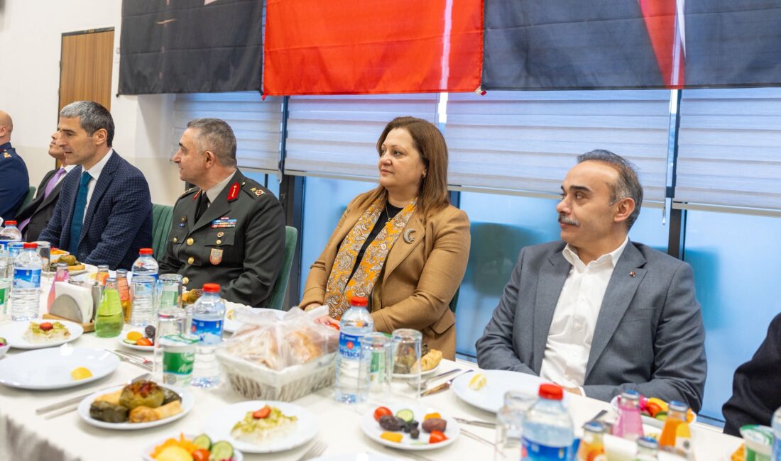 Afyonkarahisar İl Emniyet Müdürü Ahmet Birtan Erol’un ev sahipliğinde düzenlenen