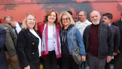 Afyonkarahisar Belediye Başkanı Burcu Köksal, Cumhuriyet Halk Partisi Genel Başkanı