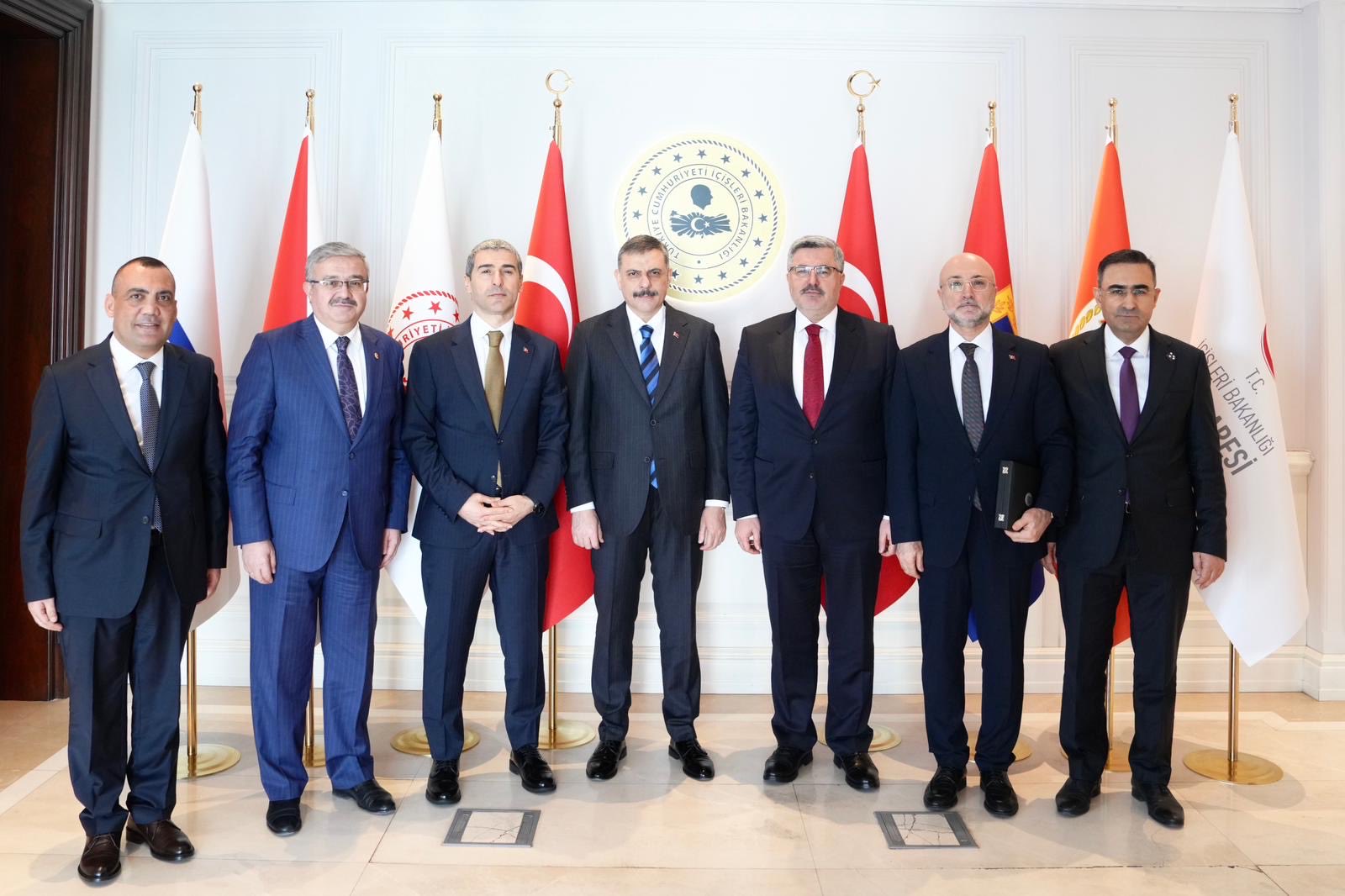 Afyonkarahisar heyeti, Ankara’da gerçekleştirdiği ziyaretler kapsamında Adalet Bakanlığı ve İçişleri