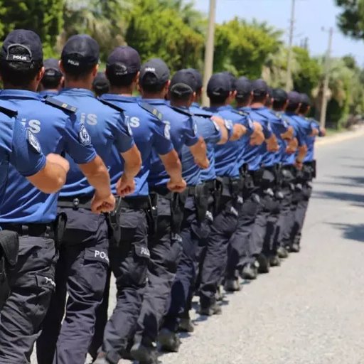 Türkiye Gazetesi'nin haberine göre, Emniyet Teşkilatı Kanunu'nda yapılacak kapsamlı bir