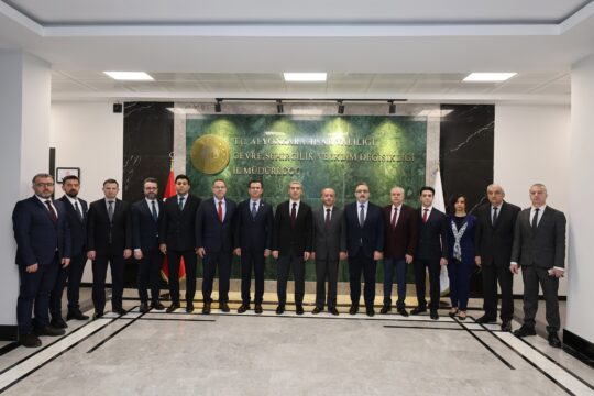 Afyonkarahisar Valisi Dr. Naci Aktaş, şehirdeki kamu kurumlarına yönelik tanıma