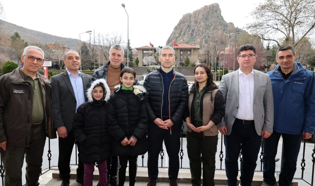 Afyonkarahisar Valisi Dr. Naci Aktaş, şehrin simge yapılarından biri olan