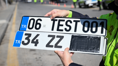 İçişleri Bakanı Mustafa Çiftçi, araç sahiplerinin uzun süredir merak ettiği