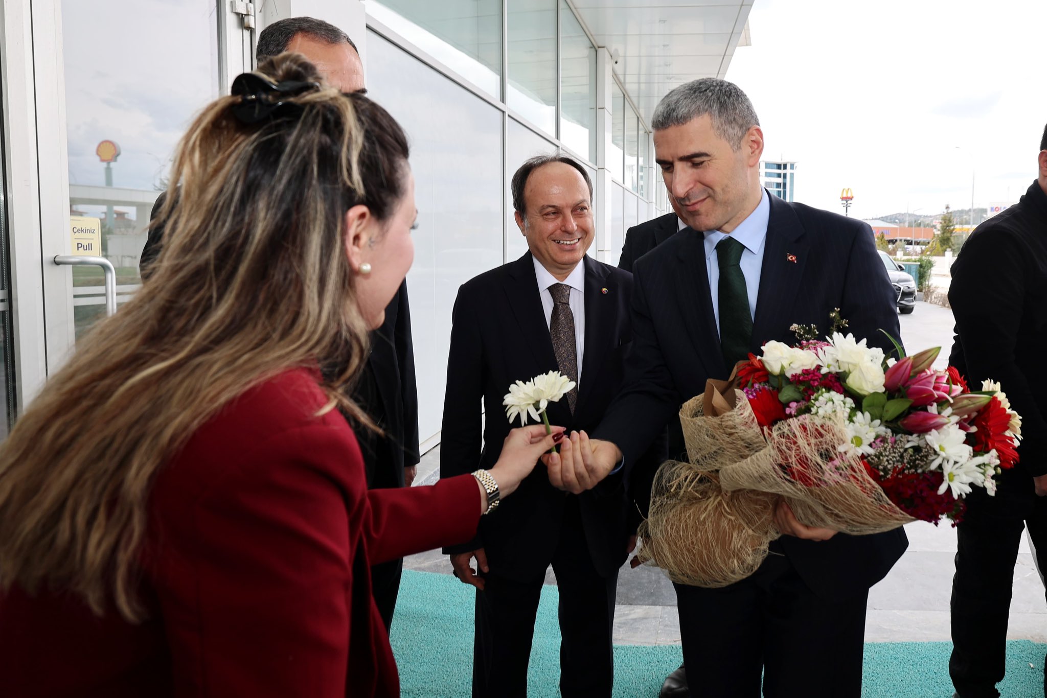 Afyonkarahisar Valisi Dr. Naci Aktaş, şehrin ekonomik kalkınmasında kilit rol
