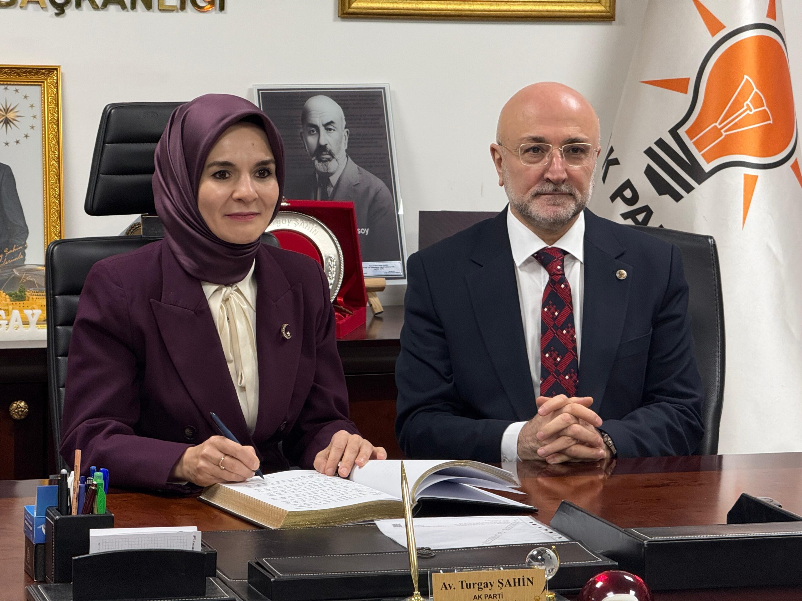 Bir dizi ziyaret ve temaslarda bulunmak üzere Afyonkarahisar’da bulunan Aile