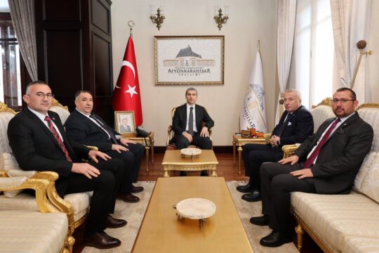 İYİ Parti Genel Başkan Yardımcısı ve Afyonkarahisar Milletvekili Hakan Şeref