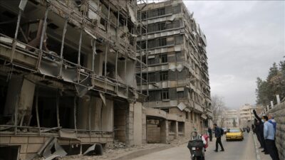 İran'ın Loristan eyaletine bağlı Durud ilçesinde ABD-İsrail'in sivil yerleşim yerlerine