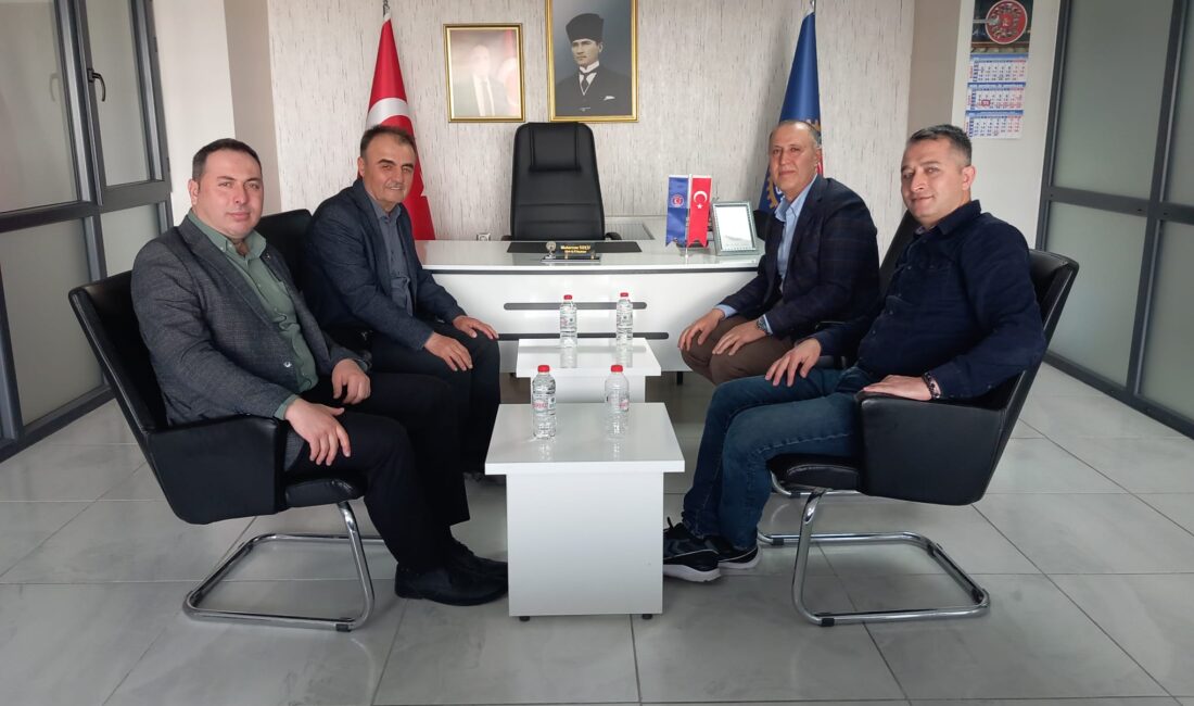 Afyonkarahisar Devlet Hastanesi Başhekimi Dr. Osman Acar iadeyi ziyaretlerini sürdürüyor.