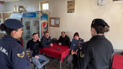 Afyonkarahisar İl Jandarma Komutanlığı tarafından Bayat ve Şuhut ilçelerinde vatandaş