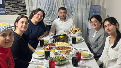 MHP Afyonkarahisar İl Başkanı Ahmet Kahveci, üniversite öğrencilerinin Ramazan ayında