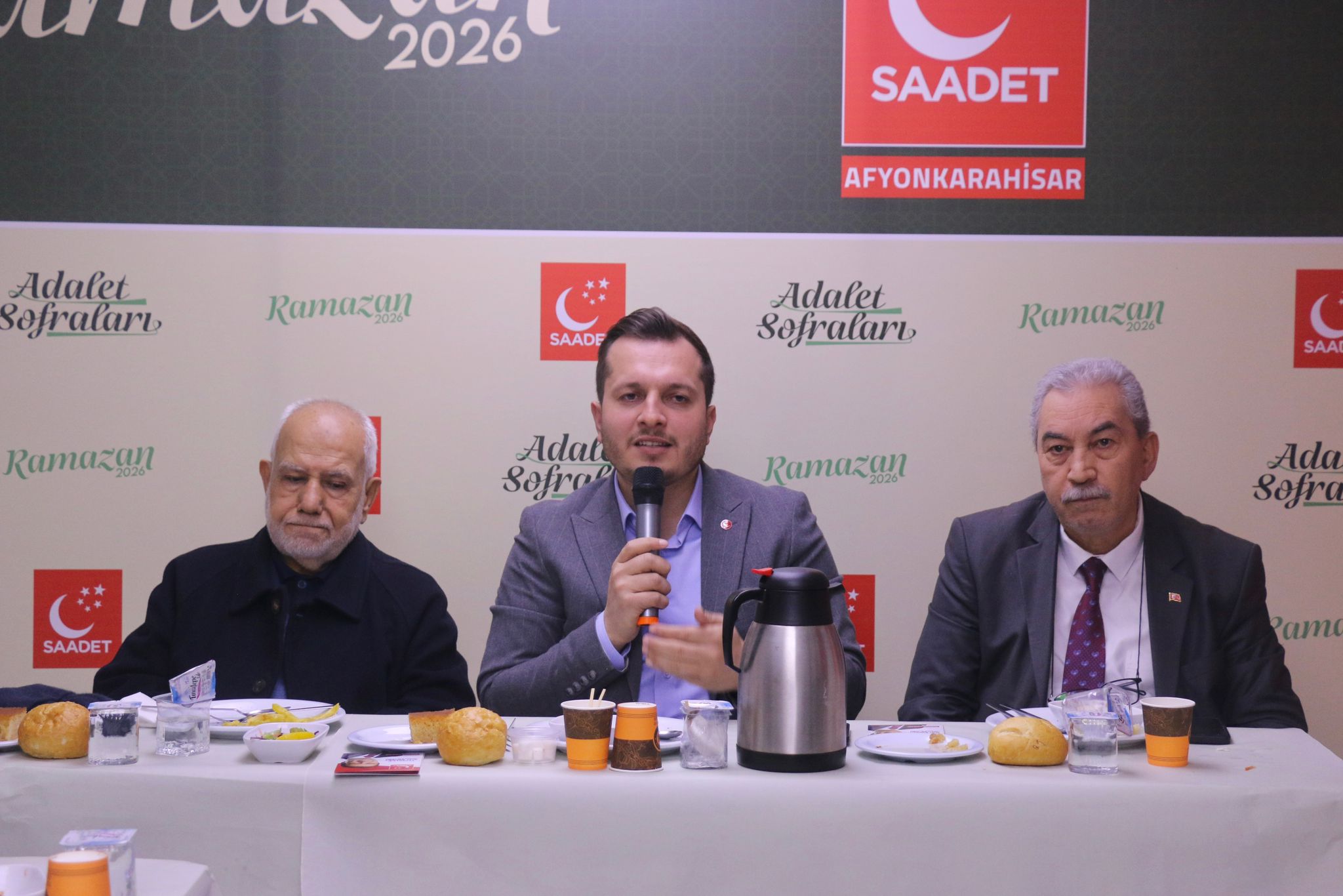 Saadet Partisi Afyonkarahisar İl Başkanı Beytullah Karataş, emekli buluşmasında iktidara