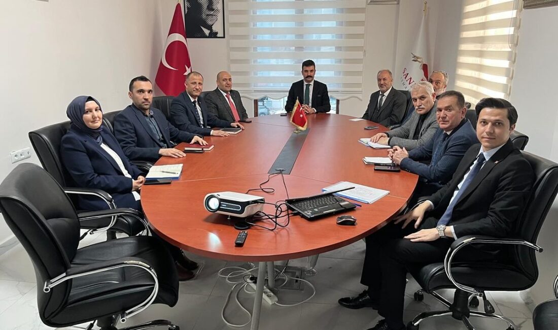 Sandıklı Kaymakamı Selçuk Yosunkaya başkanlığında ve Sandıklı Gençlik Merkezi Müdürlüğü