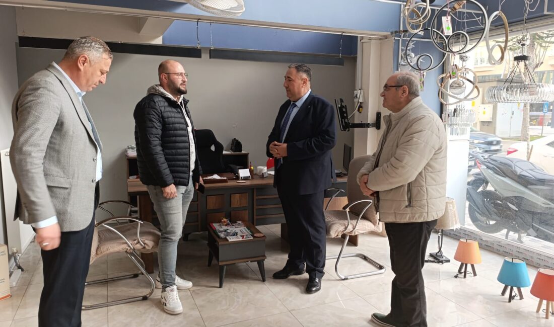 İYİ Parti Afyonkarahisar İl Başkanı Muhammet Mısırlıoğlu, İl Sekreteri Şaban