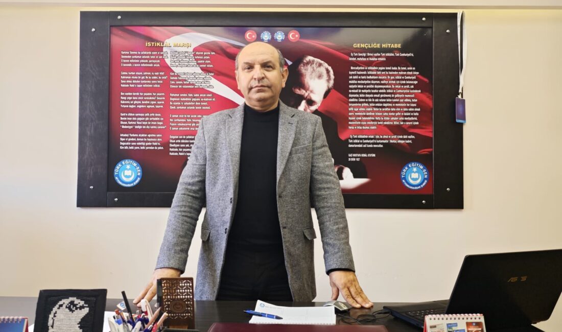 Türk Eğitim-Sen Afyonkarahisar Şube Başkanı Muhtar Demirci, “Son uyarımız, geleceğimiz