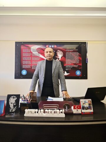 Türk Eğitim-Sen Afyonkarahisar Şube Başkanı Muhtar Demirci, “Son uyarımız, geleceğimiz