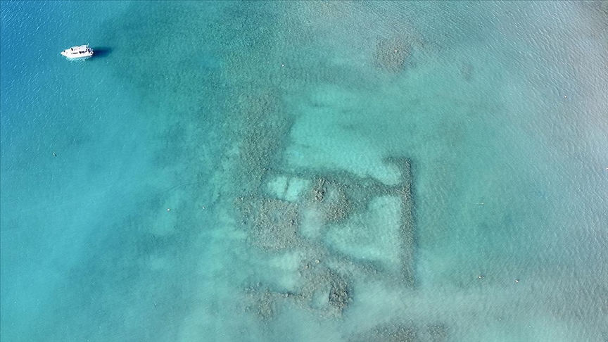 Muğla'nın Fethiye ilçesinde "Kalimçe Harabeleri" olarak bilinen su altındaki kalıntıların