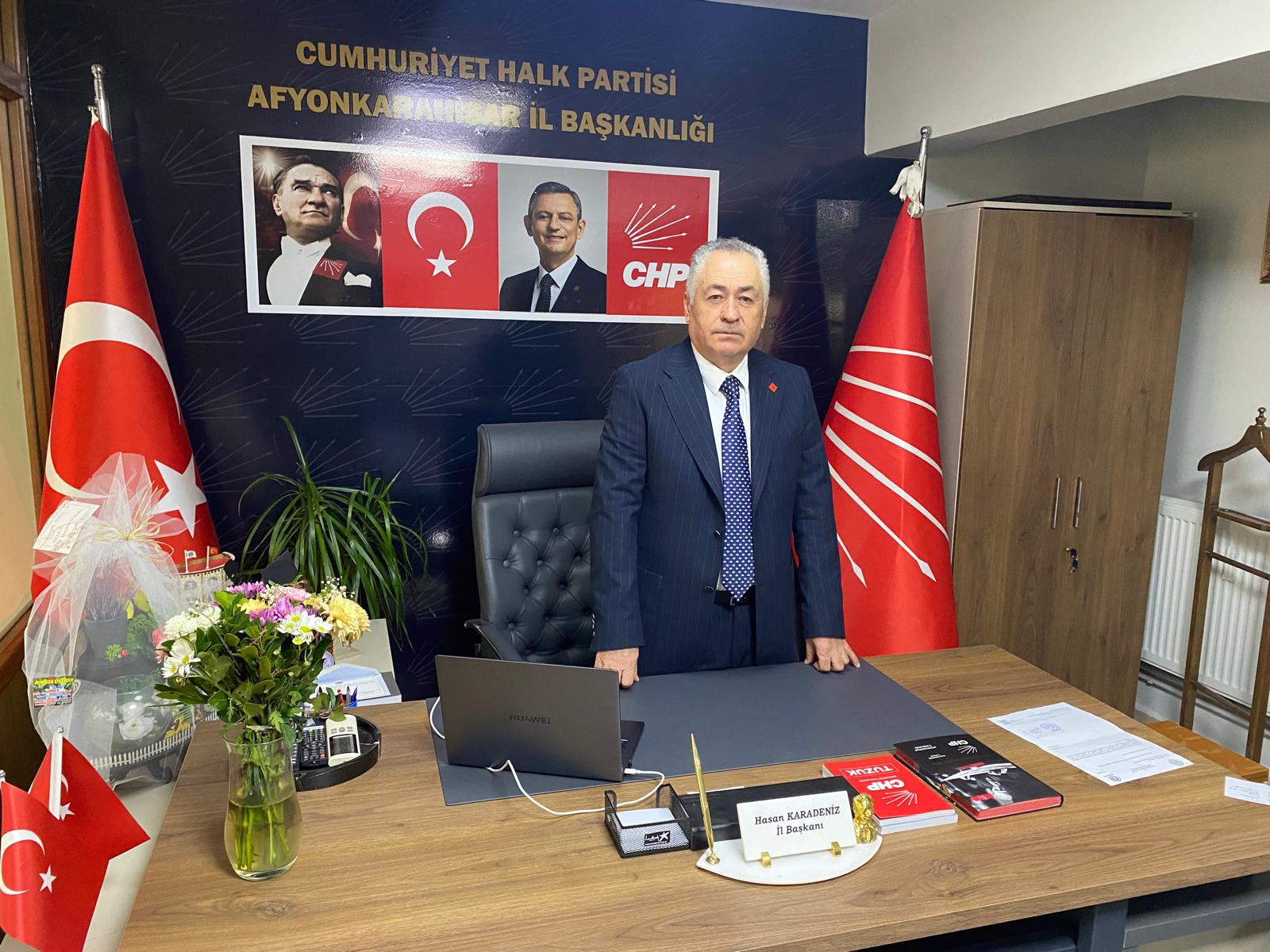 Cumhuriyet Halk Partisi Afyonkarahisar İl Başkanı Hasan Karadeniz İstanbul’da öğrencisi