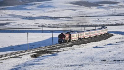 Ulaştırma ve Altyapı Bakanı Abdulkadir Uraloğlu, dünyanın en güzel demir