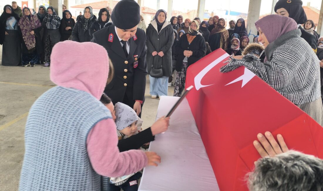 Şanlıurfa'nın Siverek ilçesinde meydana gelen trafik kazasında hayatını kaybeden evli