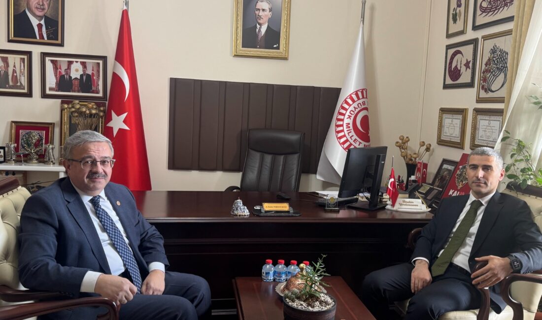 Göreve kısa süre önce başlayan Afyonkarahisar Valisi Naci Aktaş, Türkiye