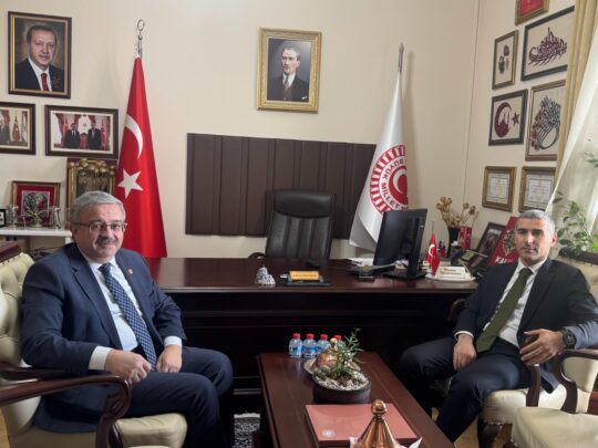 Göreve kısa süre önce başlayan Afyonkarahisar Valisi Naci Aktaş, Türkiye