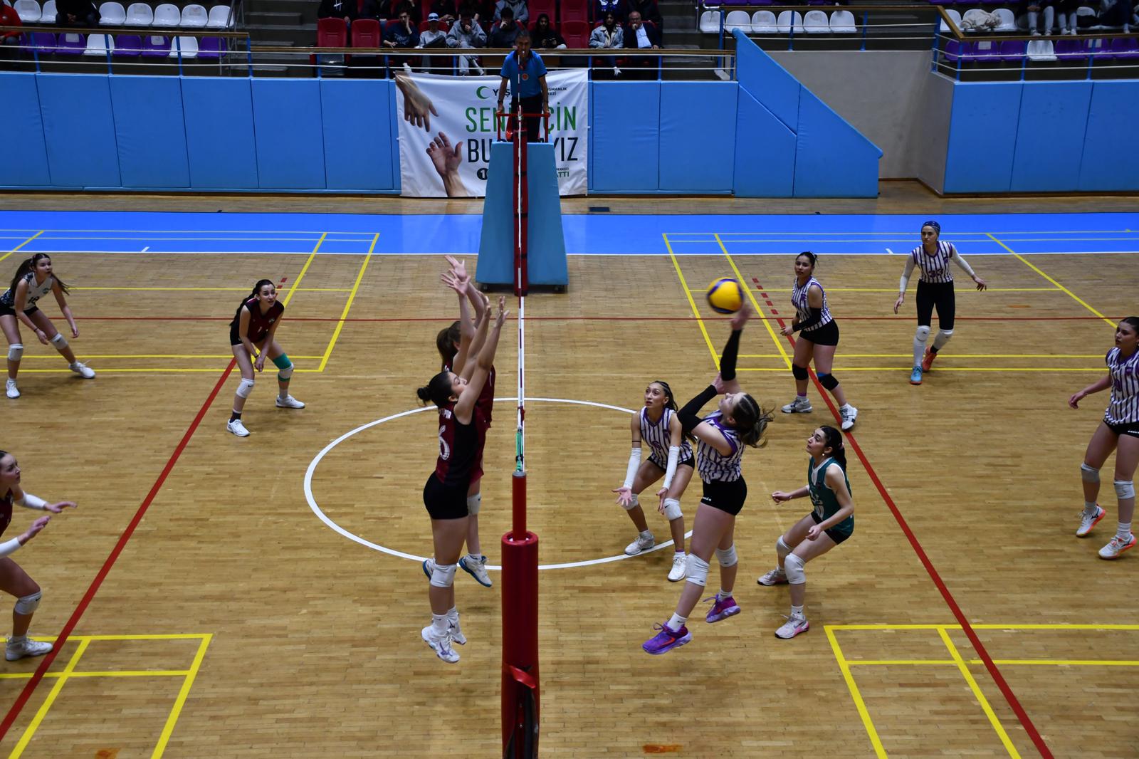 Türkiye Voleybol Federasyonu faaliyet programında yer alan Kadınlar Bölgesel Lig