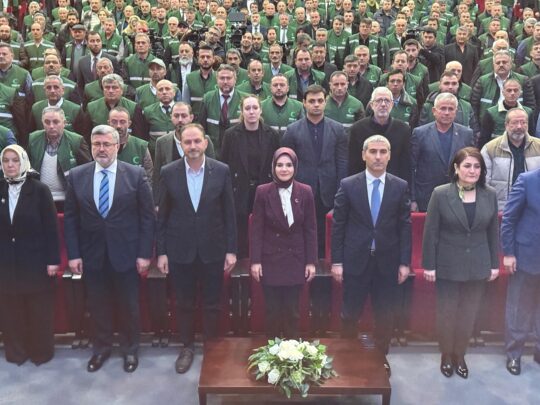 Bir dizi ziyaret ve temaslarda bulunmak üzere Afyonkarahisar’da bulunan Aile