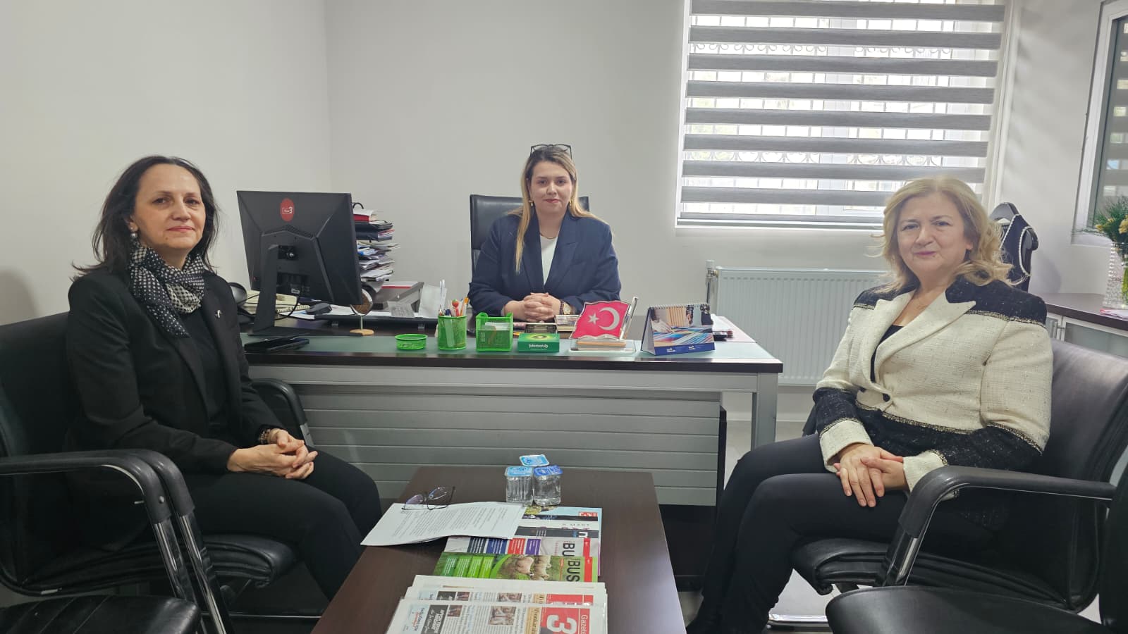 Afyonkarahisar İş Kadınları Derneği Yönetim Kurulu Başkanı Samiye Hancıoğlu ve