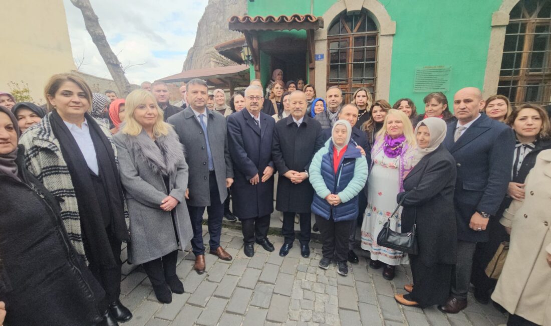 Afyonkarahisar Şairler ve Yazarlar Derneği, bu yıl ikincisini gerçekleştirdiği "Kadınana
