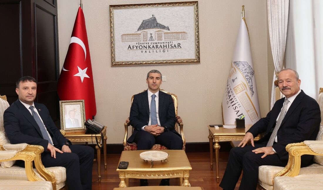 Milliyetçi Hareket Partisi Afyonkarahisar Milletvekili Mehmet Taytak, Afyonkarahisar’da gerçekleştirdiği ziyaret