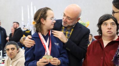 AK Parti Afyonkarahisar İl Başkanlığı tarafından Ramazan ayı kapsamında düzenlenen