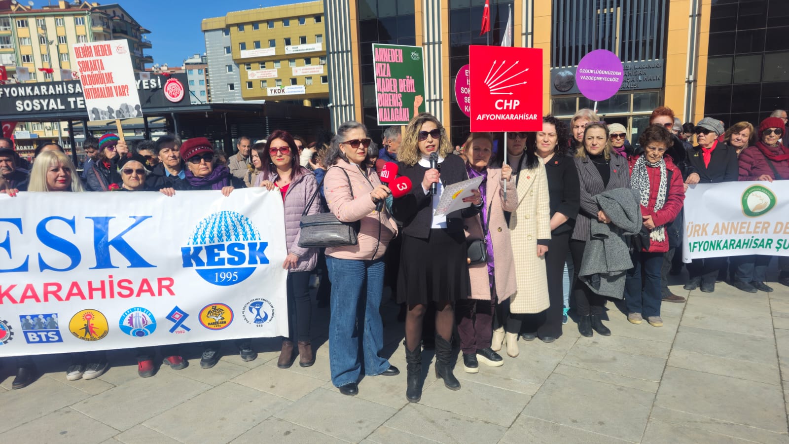 Afyonkarahisar Kadın Platformu, 8 Mart Dünya Kadınlar Günü dolayısıyla düzenlediği