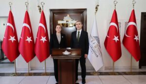 Burdur Valisi Tülay Baydar Bilgihan, Afyonkarahisar Valisi Dr. Naci Aktaş’a