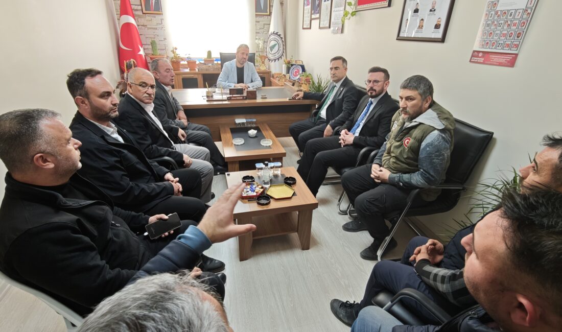 AK Parti Afyonkarahisar Milletvekili Dr. Hasan Arslan, kentte esnaf odaları,