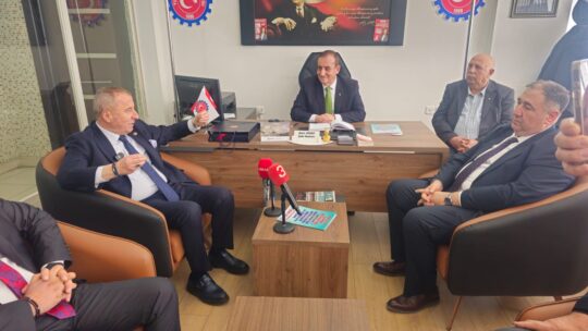 İYİ Parti Genel Başkan Yardımcısı ve Afyonkarahisar Milletvekili Hakan Şeref