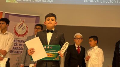 Afyonkarahisarlı hafızlık öğrencisi Muharrem Ufkum Koç, Kütahya’da düzenlenen Genç Sadâ Hafızlık
