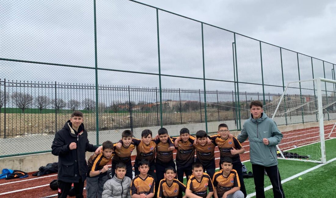 Ankara’da düzenlenen 2026 yılı okullar arası beyzbol küçükler grup müsabakalarında