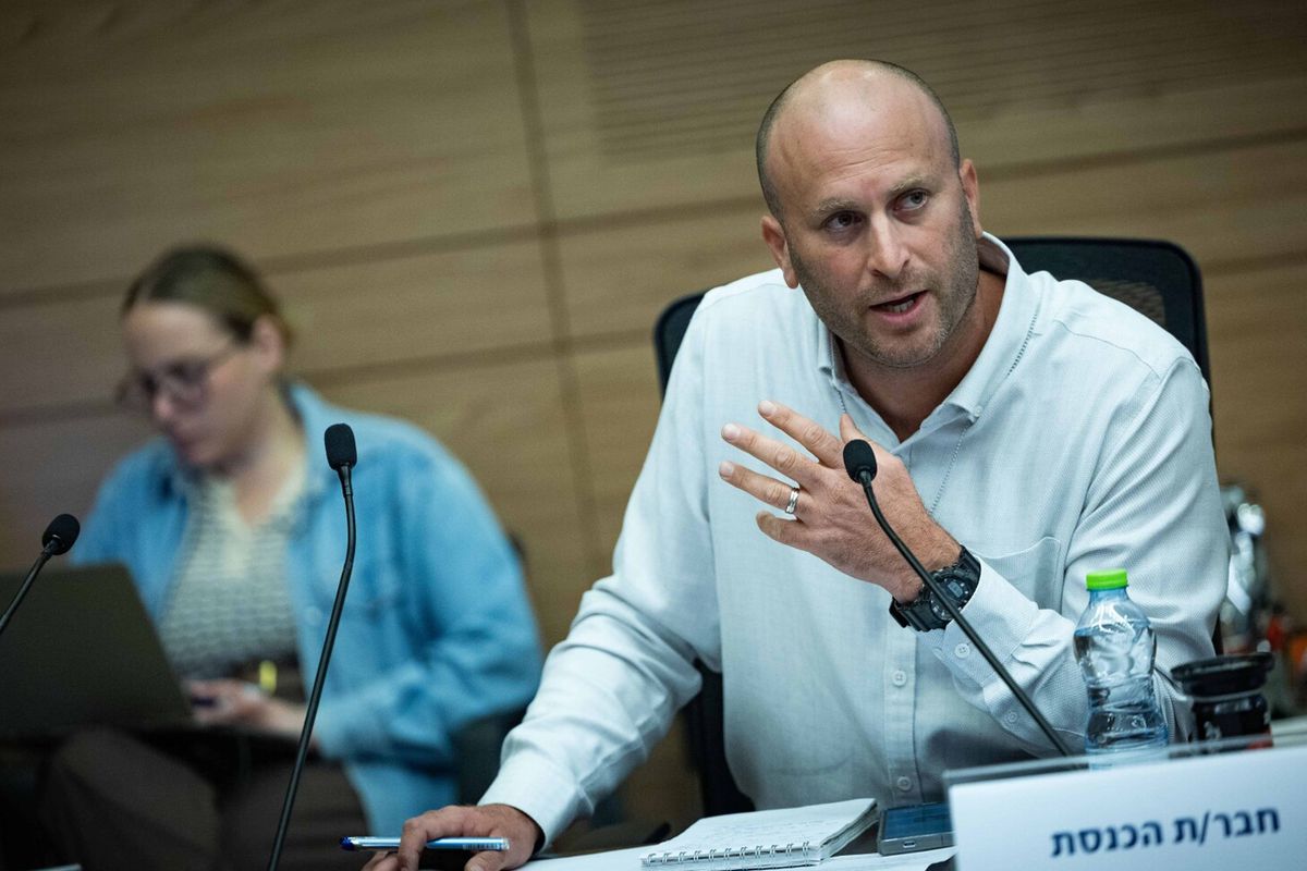 İsrail Meclisi’nde (Knesset) konuşan aşırı sağcı milletvekili Yitzhak Kroizer, Batı