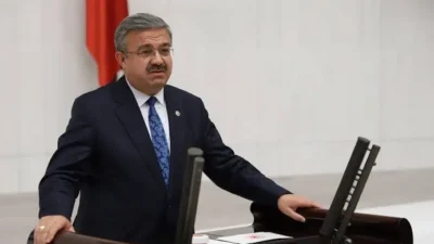 AK Parti Afyonkarahisar Milletvekili İbrahim Yurdunuseven, Resmi Gazete’de yayımlanan Cumhurbaşkanlığı