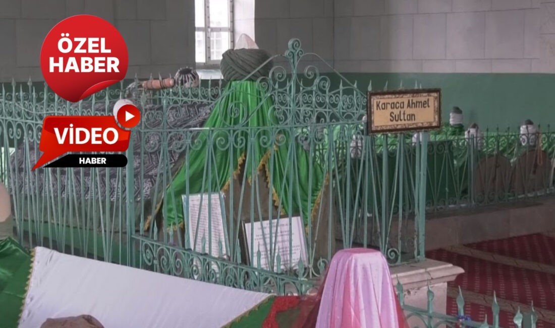 Afyonkarahisar’da bulunan Karacaahmet Türbesi, şifa arayan vatandaşların yoğun ilgisini çekmeye