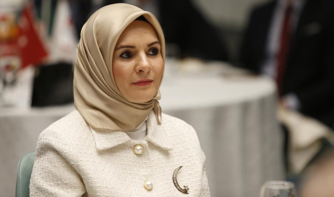 T.C. Aile ve Sosyal Hizmetler Bakanı Mahinur Özdemir Göktaş ve