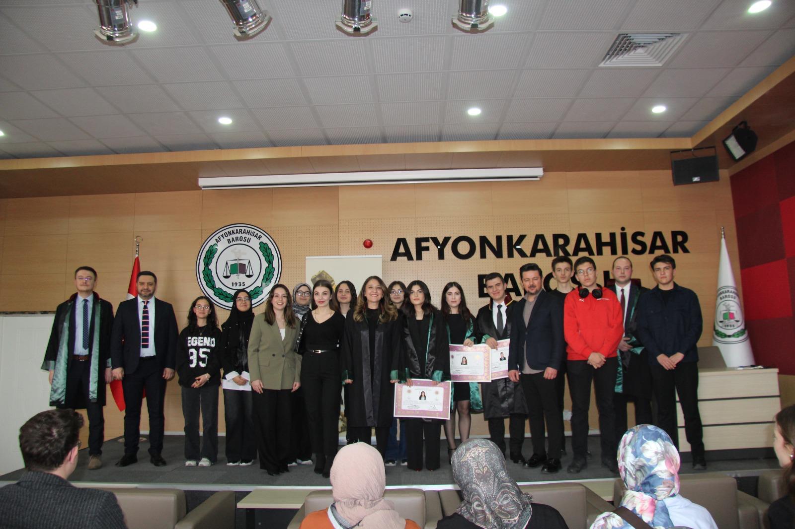 5 Nisan Avukatlar Günü, Afyonkarahisar Barosu tarafından geçtiğimiz günlerde düzenlenen