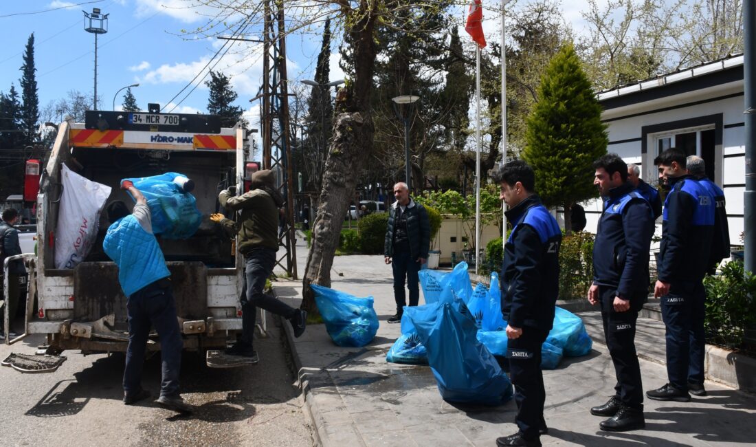 Şanlıurfa'nın Siverek ilçesinde zabıta ekiplerinin denetimlerinde tarihi geçmiş yaklaşık 5