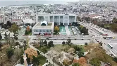 İBB'ye yönelik 'Yolsuzluk' davasında aralarında görevinden uzaklaştırılan Ekrem İmamoğlu’nun da