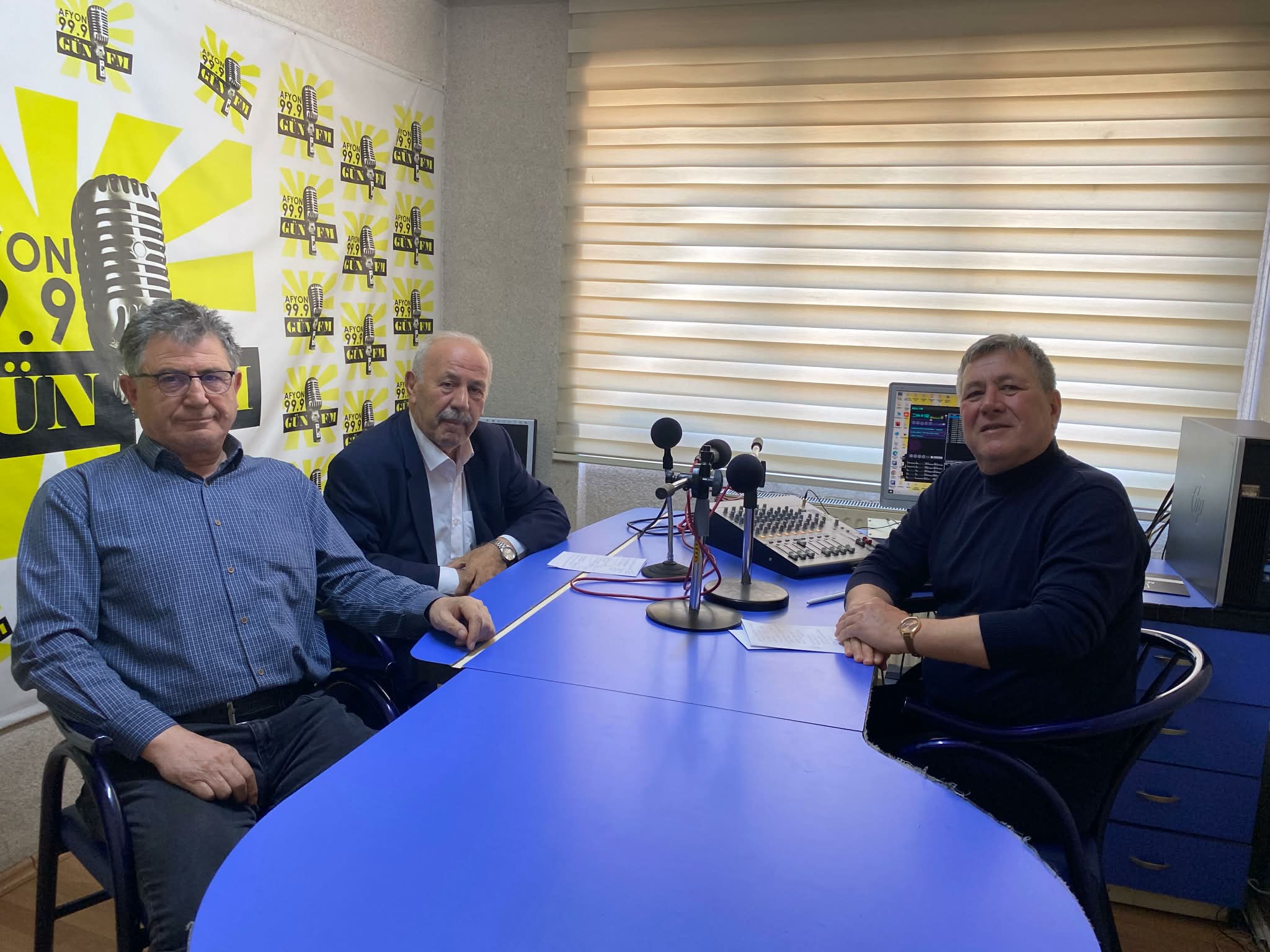 Gün FM’de yayınlanan Basın Odası programında Afyonkarahisar Esnaf ve Sanatkarlar