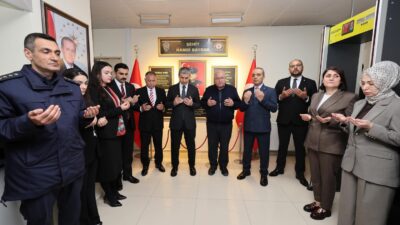 Afyonkarahisar Valisi Naci Aktaş ve eşi Nagihan Aktaş, Afyonkarahisar’ın Bayat