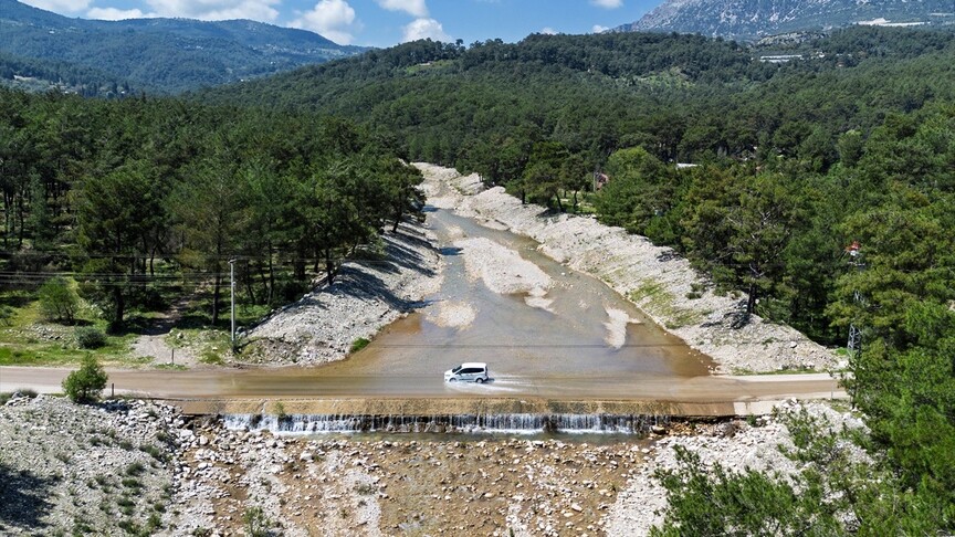 Antalya'nın Kumluca ilçesindeki Olimpos Deresi'nde geçen yıllarda mayıs ayına kadar