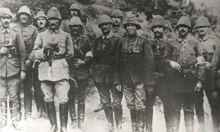 Çanakkale Onsekiz Mart Üniversitesi Tarih Bölümü Öğretim Üyesi Doç. Dr.