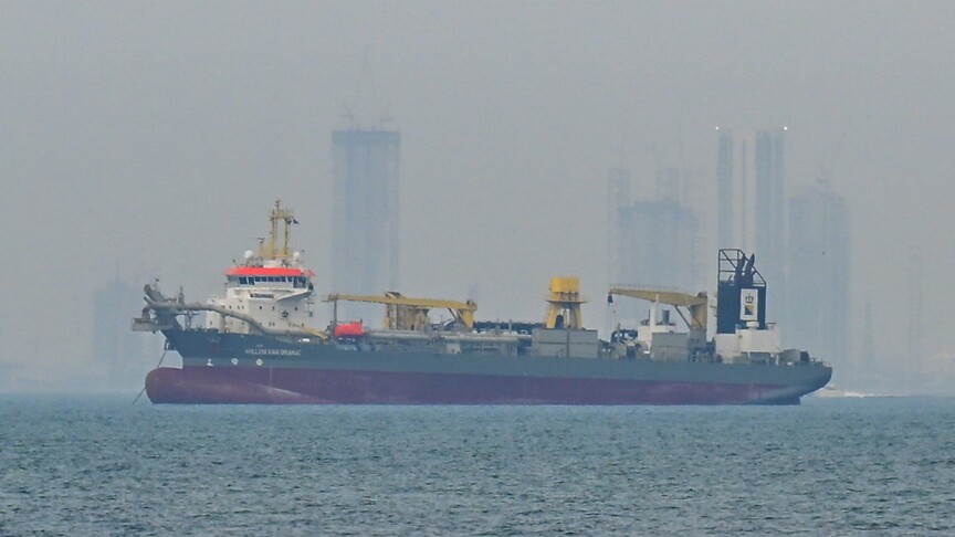 İran basını, İsrail'in Lübnan'a saldırısının ardından petrol tankerlerinin Hürmüz Boğazı'ndan